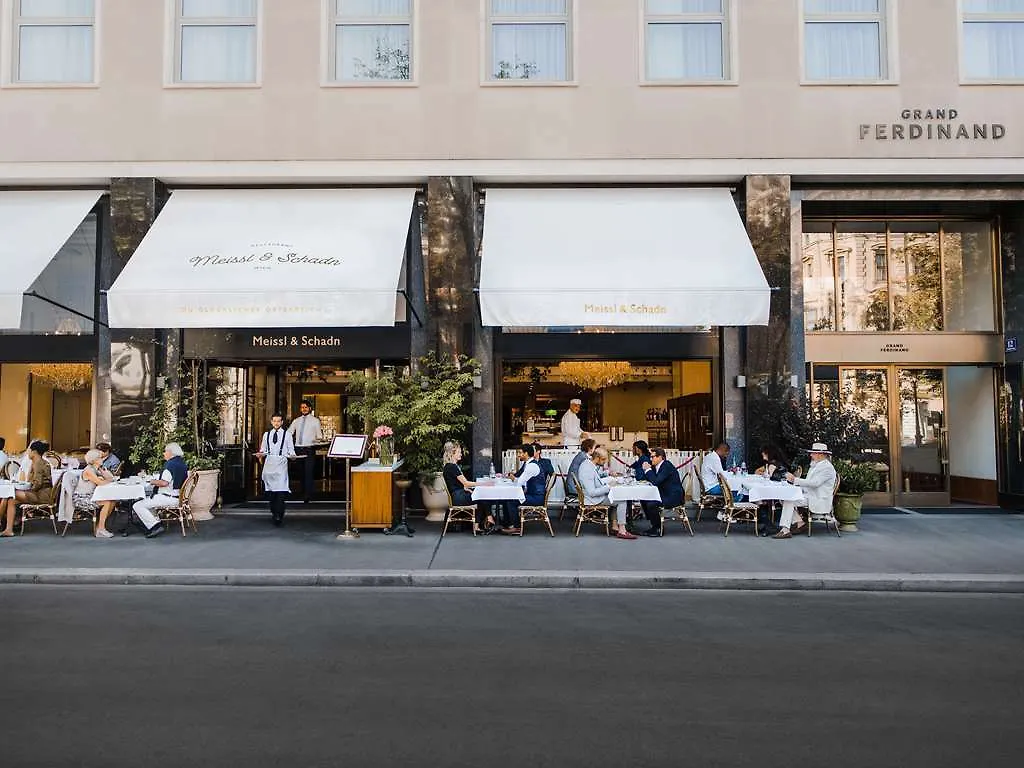 *****  Grand Ferdinand Vienna - Your Hotel In The City Center Ausztria